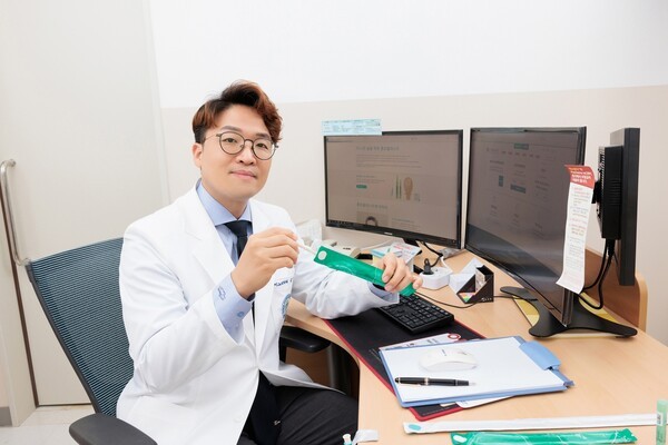 김아람 교수가 신경인성방광 분야 최고 기관인 미국 미시건대 연수를 마치고 돌아와 건국대병원 '신경인성방광 및 난치성방광염' 클리닉 운영을 맡았다.