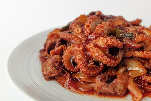 주꾸미에는 피로 회복에 좋은 타우린과 DHA 등이 다량 함유돼 있다. [출처: Gettyimagesbank]